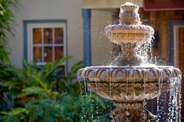 Fountain head garden lions effect alamy stone classic