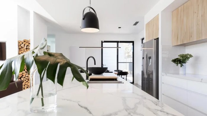 Marble countertops for classic kitchens