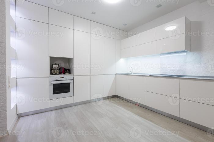 White clean kitchen design