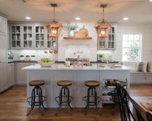 Open concept American Classic kitchen